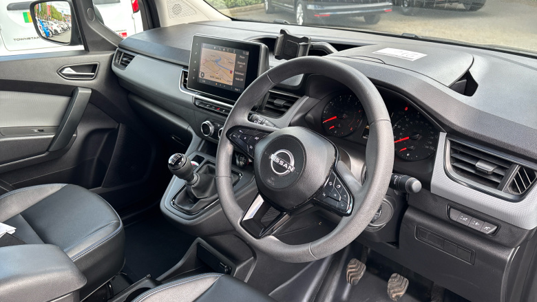 Nissan Townstar L1 Petrol 1.3 Tekna Van